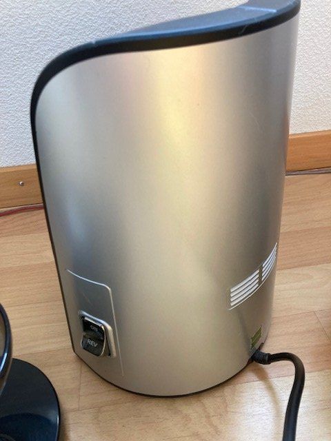 Hurom Elettrodomestici da cucina: Hurom HV Slow Juicer - Entsafter – Usato da Cham venduto da I7I7 5