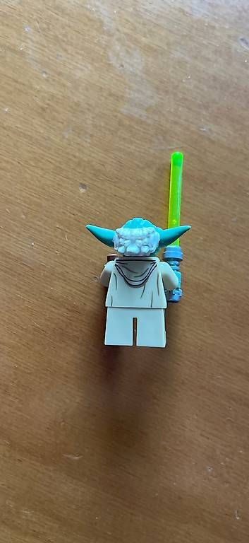 Giocattoli: Yoda 2 - Lego Star Wars – Usato da Viganello venduto da 597_k72f 1