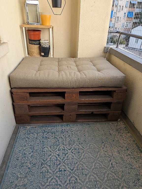 Pallets: Paletten lounge zu verkaufen  – Usato da Basel venduto da ail_t6dq