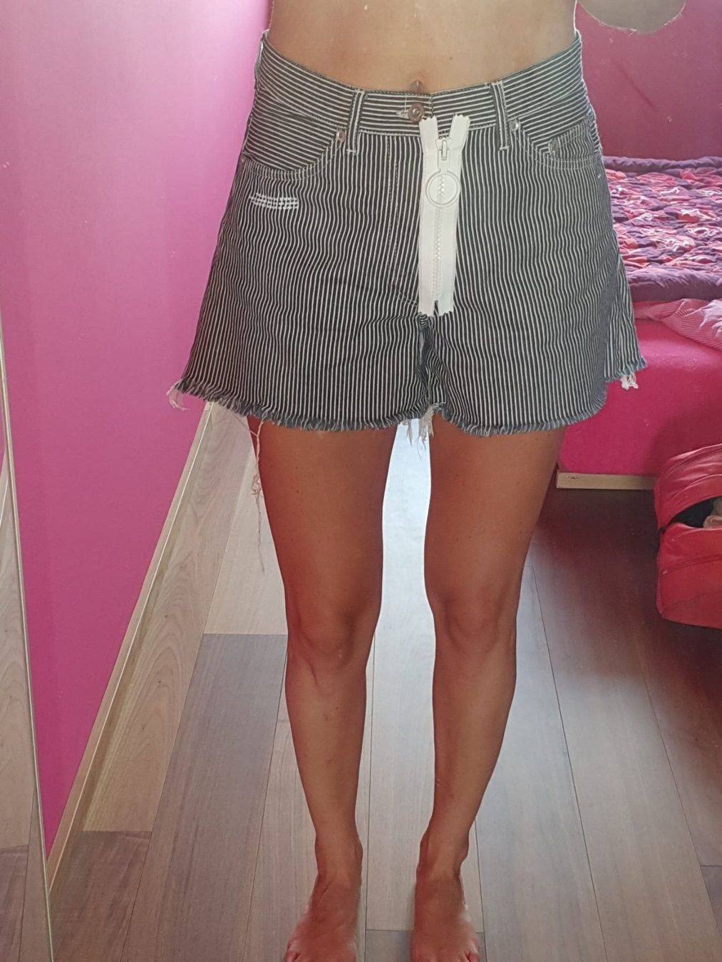 Jeans: Shorts Off-White c/o Virgil Abloh – Usato da St-Sulpice VD venduto da juhdu 2