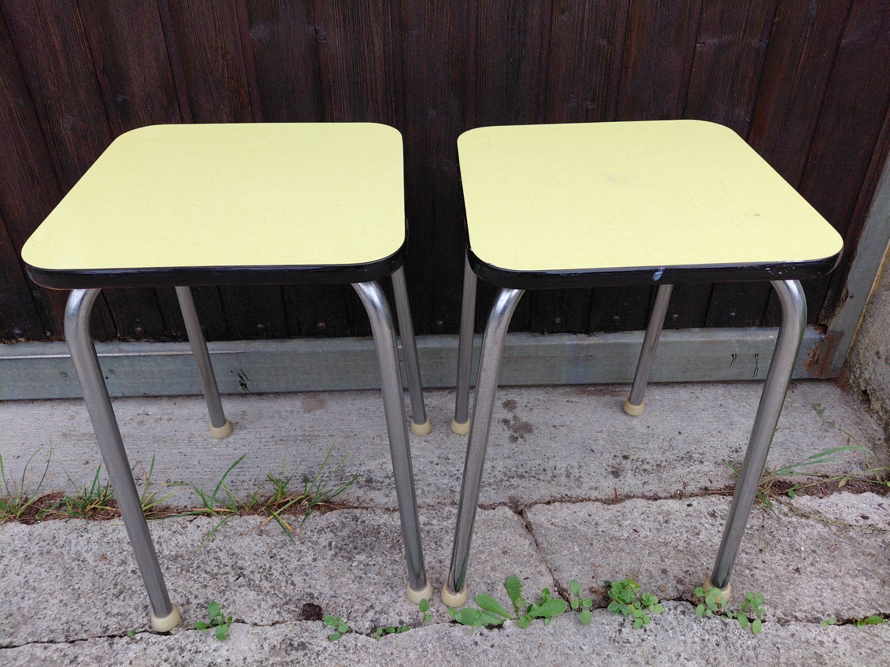 Tabourets: Tabourets jaunes – D'occasion à Noiraigue par pel_ny7d