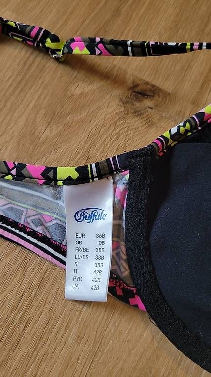 Buffalo Costumi da bagno & Bikini: Farbenfroher Bikini mit Ethno-Muster von Buffalo Gr. 36B – Usato da Gutenswil venduto da schmidii 1