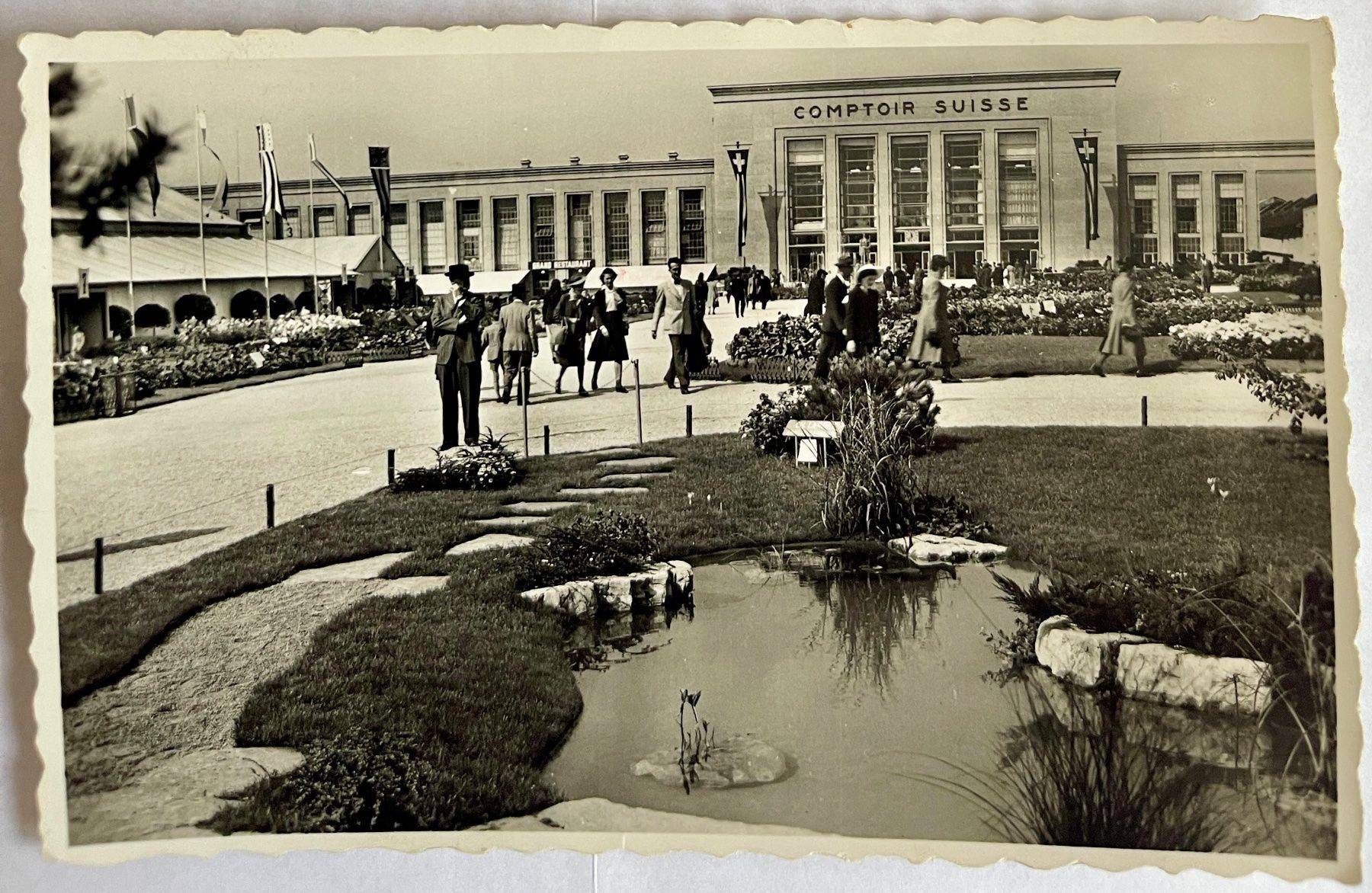 Cartoline postali: LAUSANNE - Comptoir Suisse 1946 – Usato da Lutry venduto da Ediego