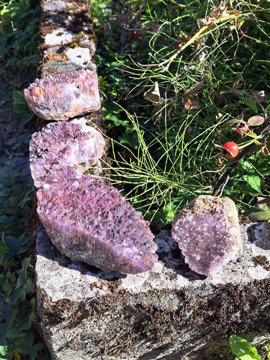 Minéraux & Lithothérapie: 4 spanische Amethyste – Neuf (Voir description) à Richterswil par Viorella