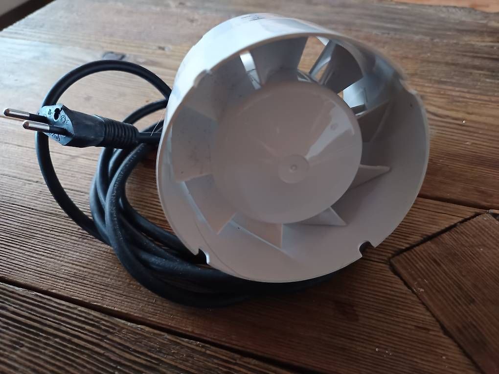 Ventilatori: Vents 100 VK01 – Usato da Brütten venduto da engiadinaa