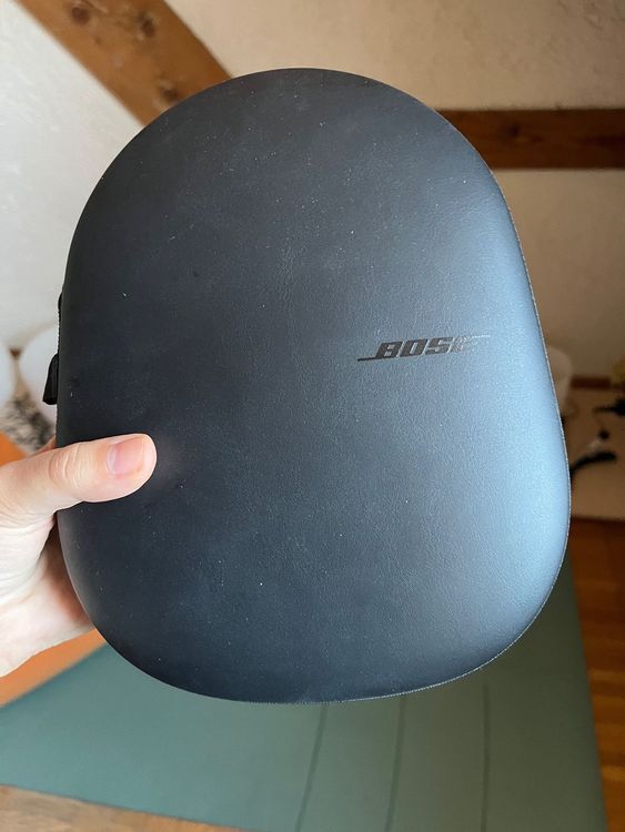 Charging case BOSE Headphones 700 Kaufen auf Ricardo