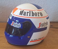 Alain Prost McLaren Marlboro F1 World Champion Helm 1985 1:2