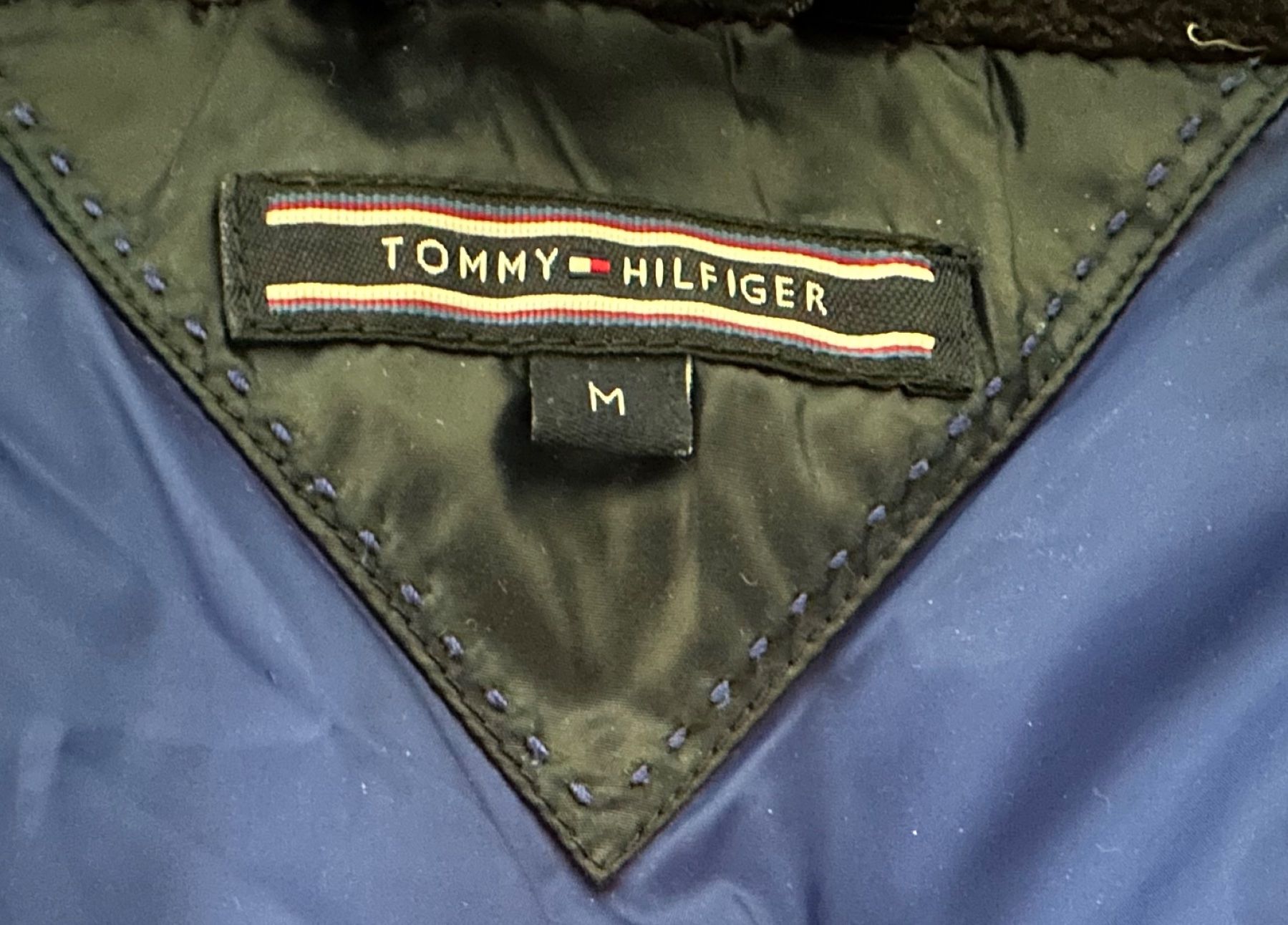 Tommy Hilfiger Giacche: Tommy Hilfiger Dauenjacke M – Usato da Alpnach Dorf venduto da ljusja 1