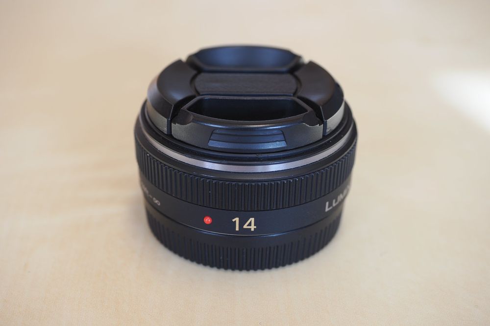 vhbw passend für Panasonic Lumix G 14mm f/2.5 ASPH, G 20mm f/1.7 ASPH