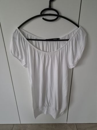 Damen T-Shirt Famous in weiss, Grösse S