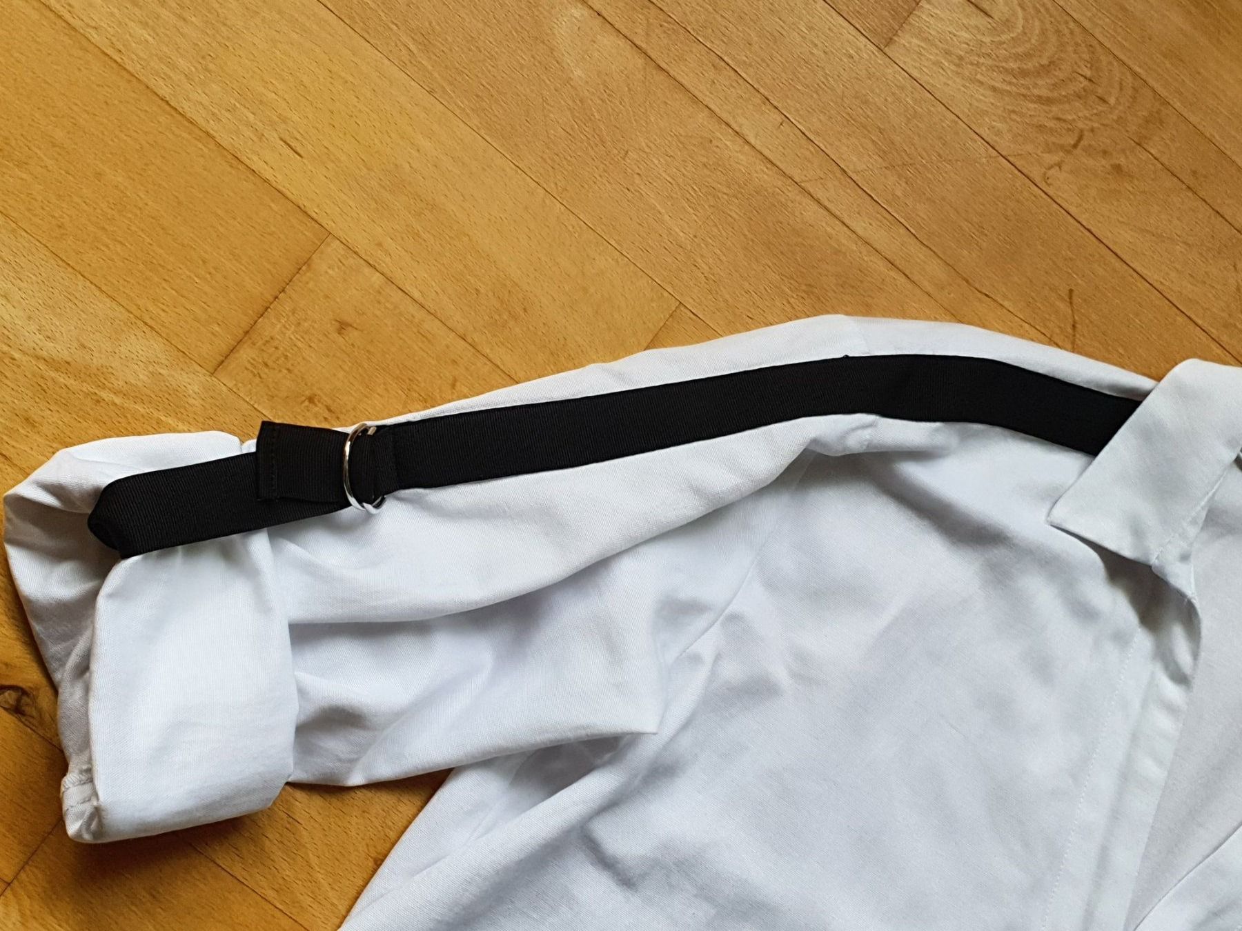 Zara Chemisiers: ZARA Bluse gr. S - black&white – D'occasion à Zürich par slvgen 3