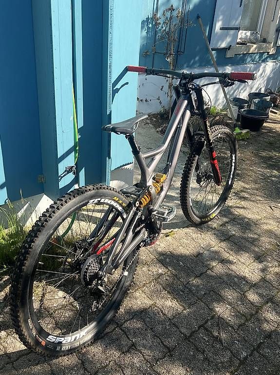 Velos: Vélo de descente DH Spe démo 8  – Gebraucht aus Cernier von mor_tqv2 3