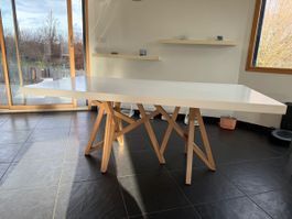 Eleganter Roche Bobois Esstisch