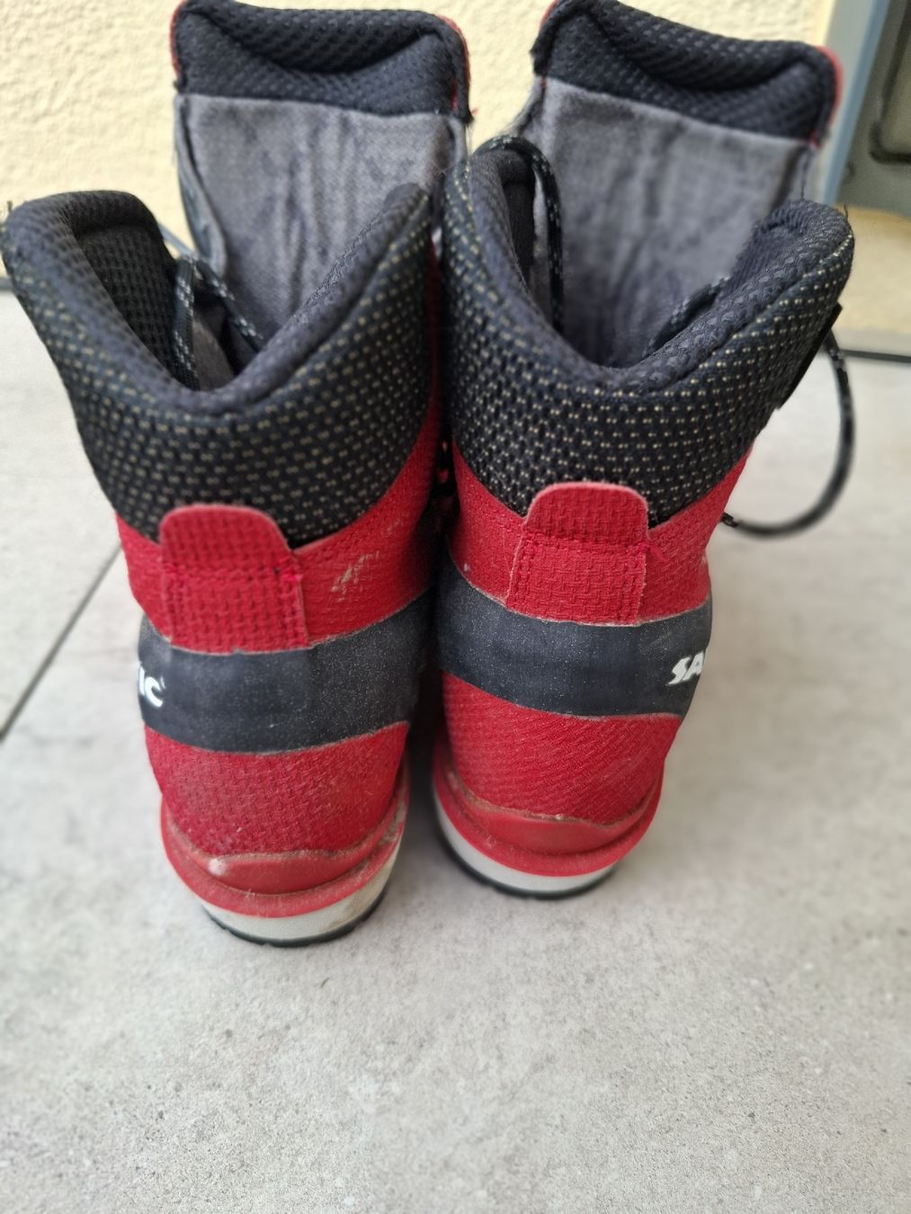 Scarpe da uomo: Rote SALTIC Bergstiefel Wanderschuhe Grösse 37.5  – Usato da Dörflingen venduto da Sander 4