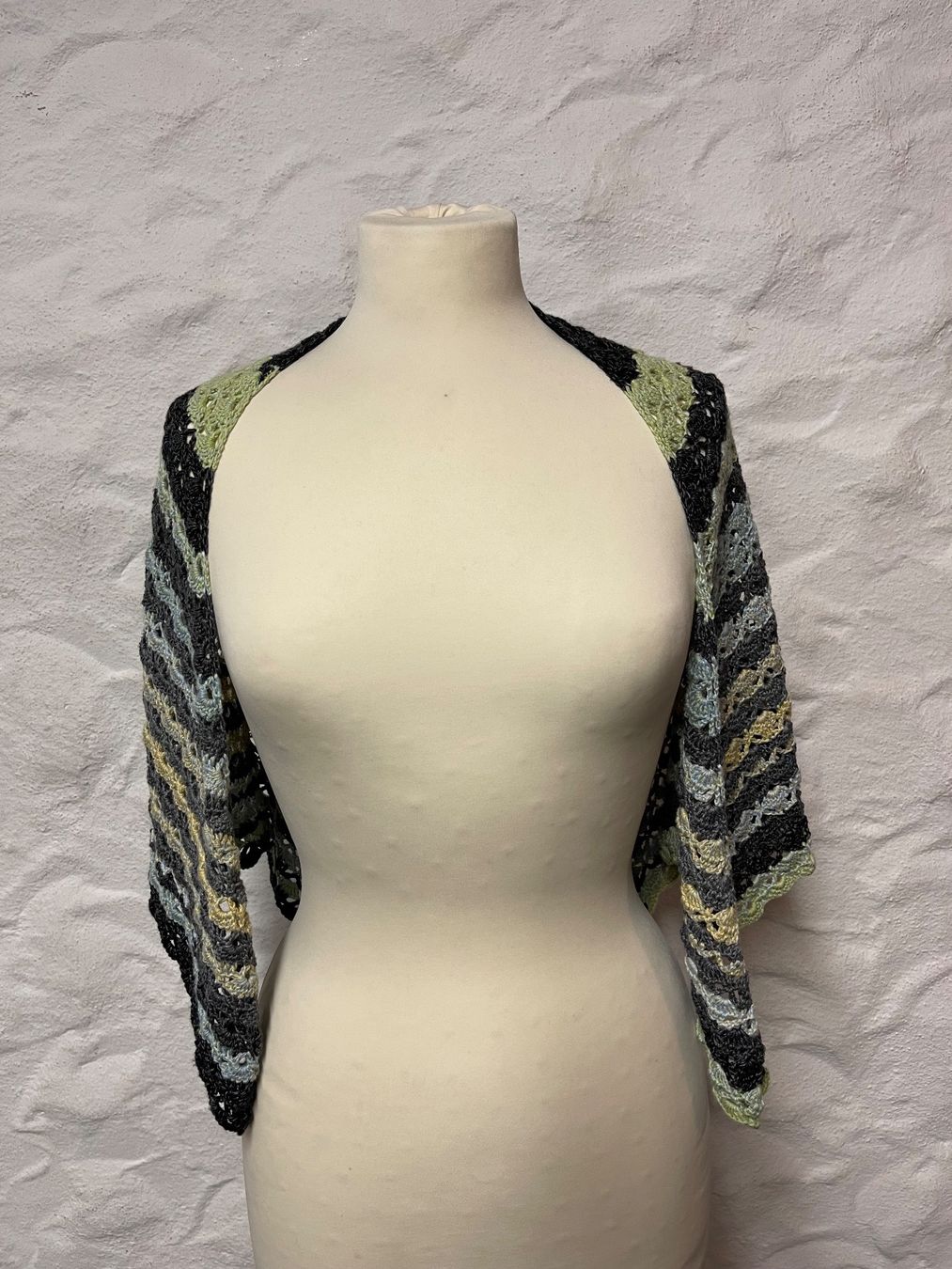 Foulard & Sciarpe: Stola – Nuovo (secondo la descrizione) da Urnäsch venduto da pas_5r9c 2