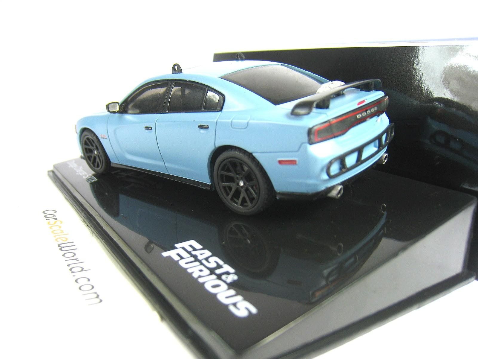 Dodge Modellini d'auto: Dodge Charger SRT8 2012-2014 hellblau / matt-schwarz "Fast – Nuovo e nell'imballaggio originale da Gerlafingen venduto da espero88 2