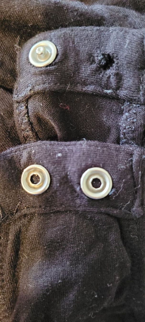 Lotti di vestiti: Body 4er Set, Grösse 38 – Usato da Winterthur venduto da furrerlu 9