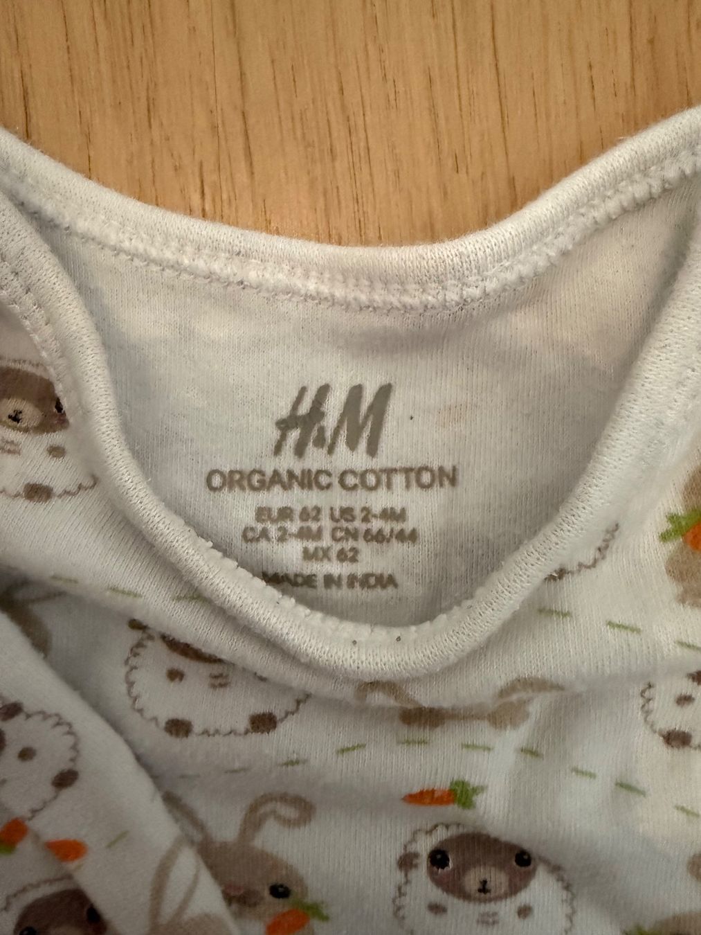 H&M Kleiderpakete & -sets: Body langarm 2er Set Grösse 62 – Gebraucht aus Dottikon von dcwidmer 3