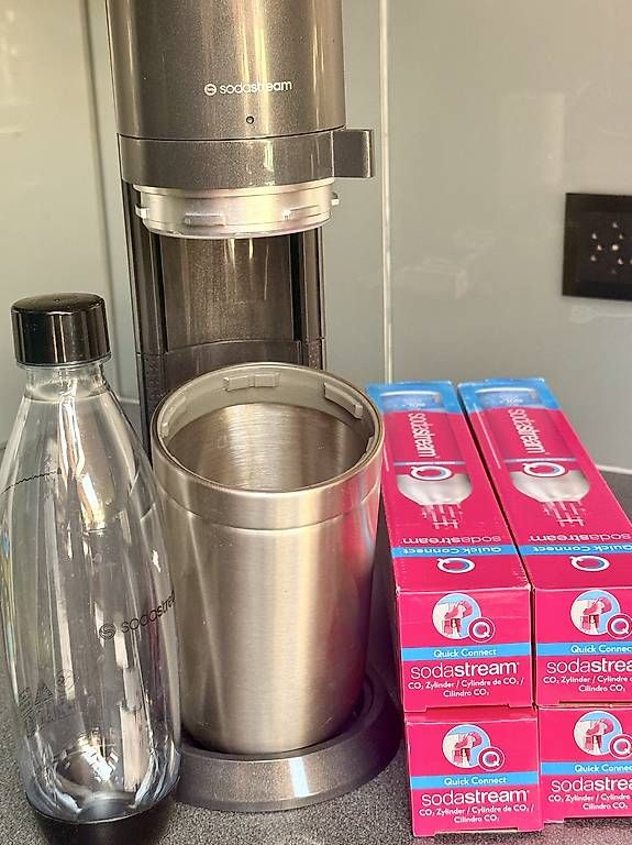 Komplettküchen: Soda stream – Neu (gemäss Beschreibung) aus Romanel-s-Lausanne von Bider
