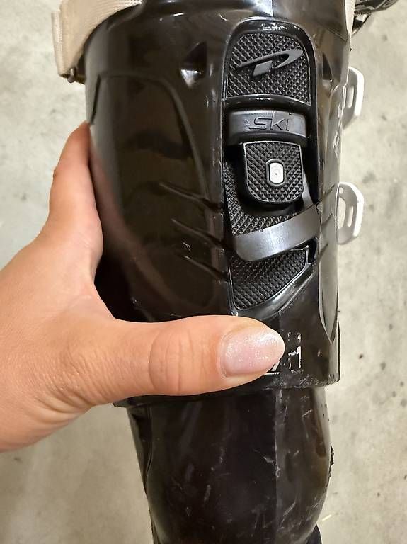 Scarpe da donna: Damen Skischuhe Gr 26.5 – Usato da Zürich venduto da ann_d2cv 2
