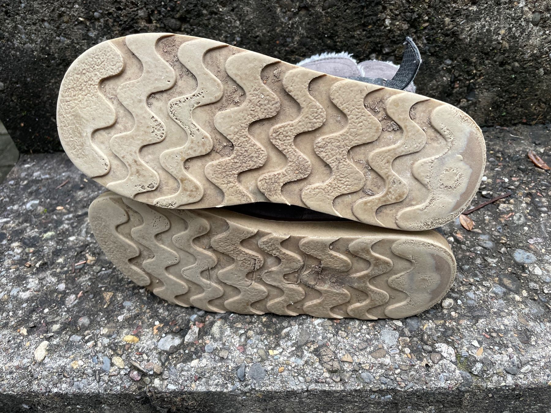 Tom Tailor Scarpe per ragazze: Tom Tailor Winter Stiefeletten Grösse 36/37 – Usato da Wetzikon ZH venduto da Youna01 4