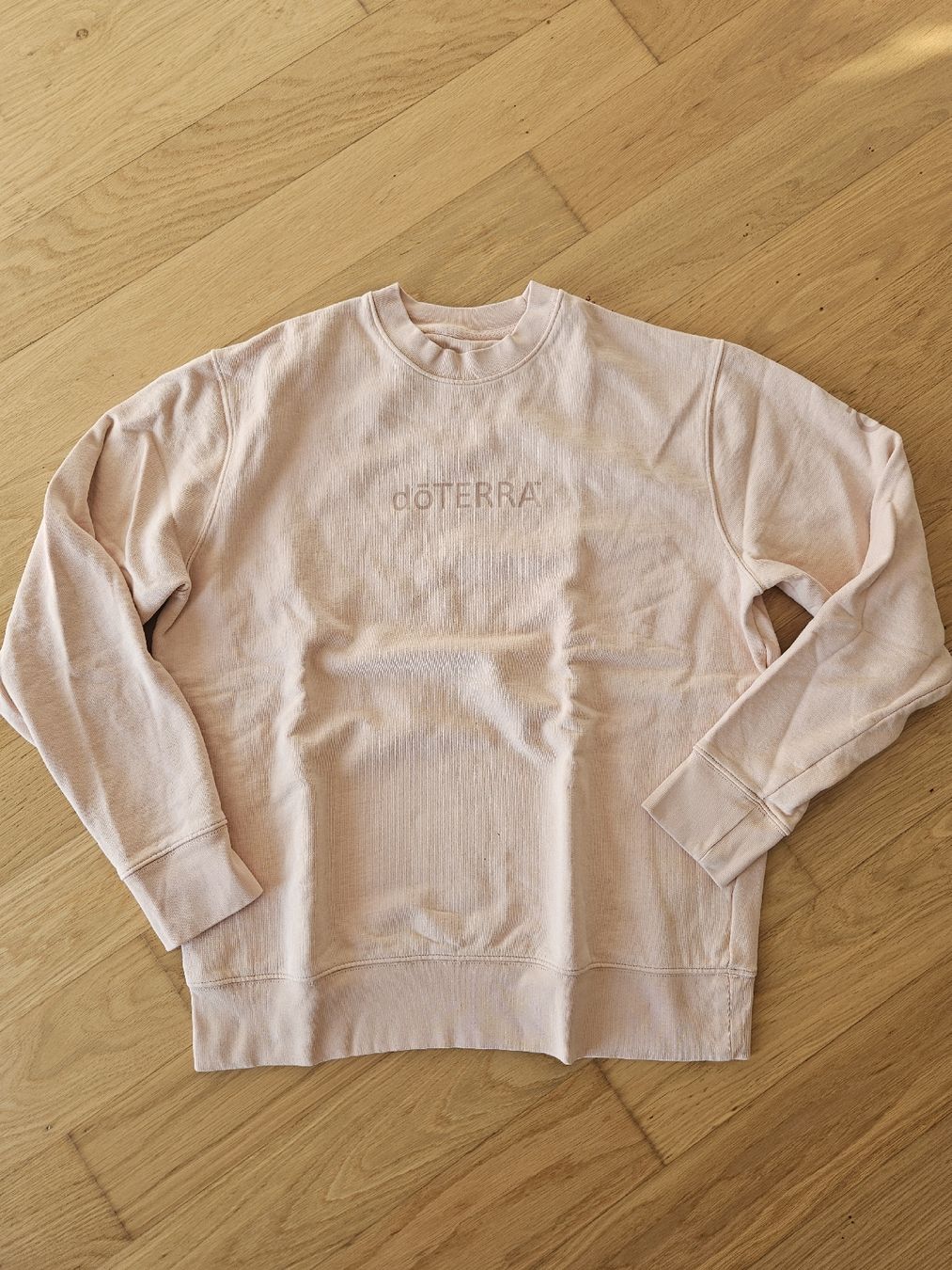 Pullover & Sweatshirts: Pullover Damen Rosa Grösse M – Gebraucht aus Abtwil AG von Ayline.a8