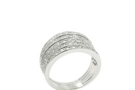 Ring mit 80 Diamanten ca. 0.7ct 18K Weissgold *S3824