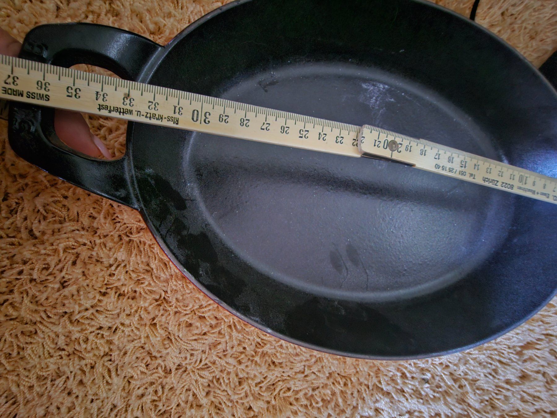 Töpfe: la Cocotte Staub Gusseisen – Gebraucht aus Riedikon von Winter21. 1