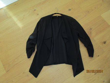 Blazer /Jacke schwarz L bequem