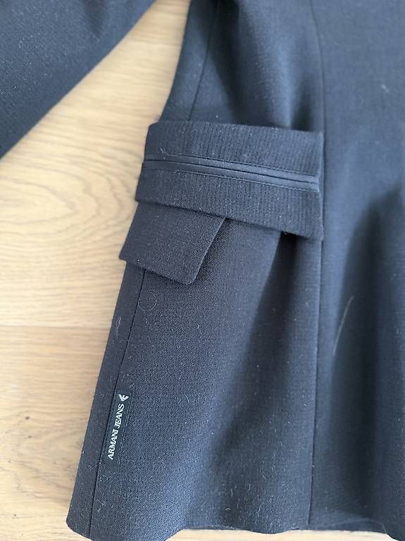 Armani Giacche: Armani Blazer wie neu – Usato da Sargans venduto da jenabek 4