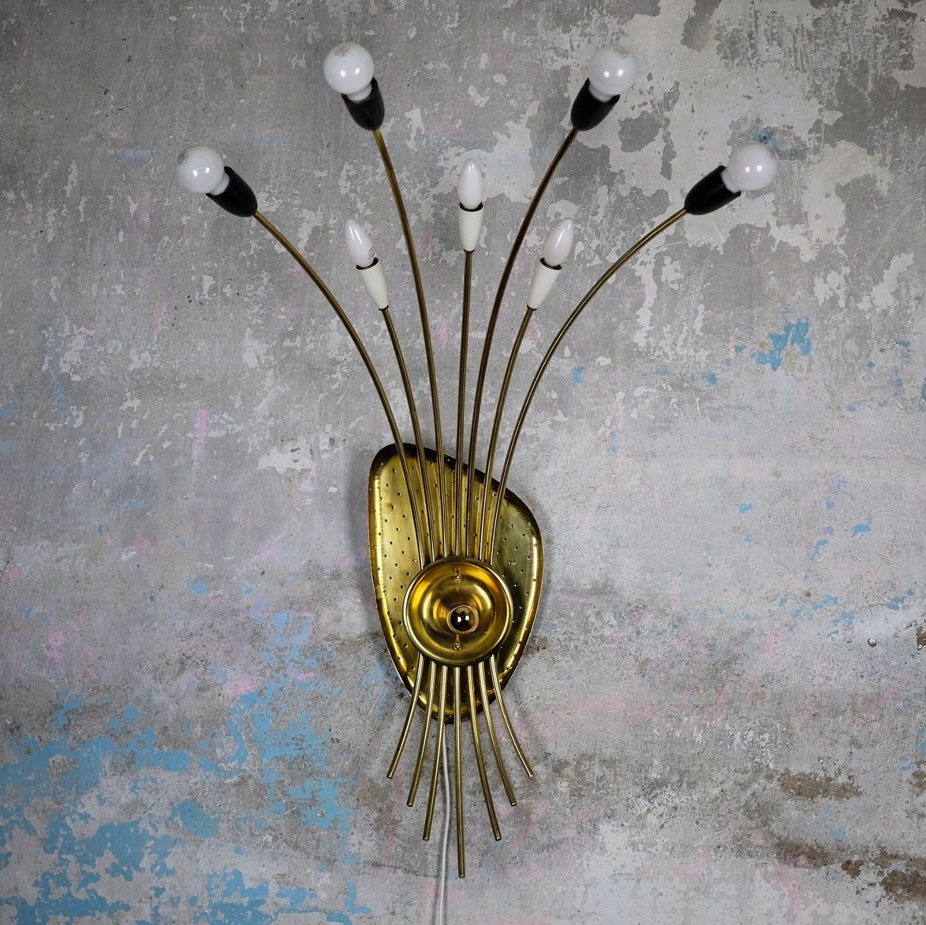 Lampes: Kinowandleuchter 1950er Jahre – D'occasion à Basel par Patts_Lampenfieber