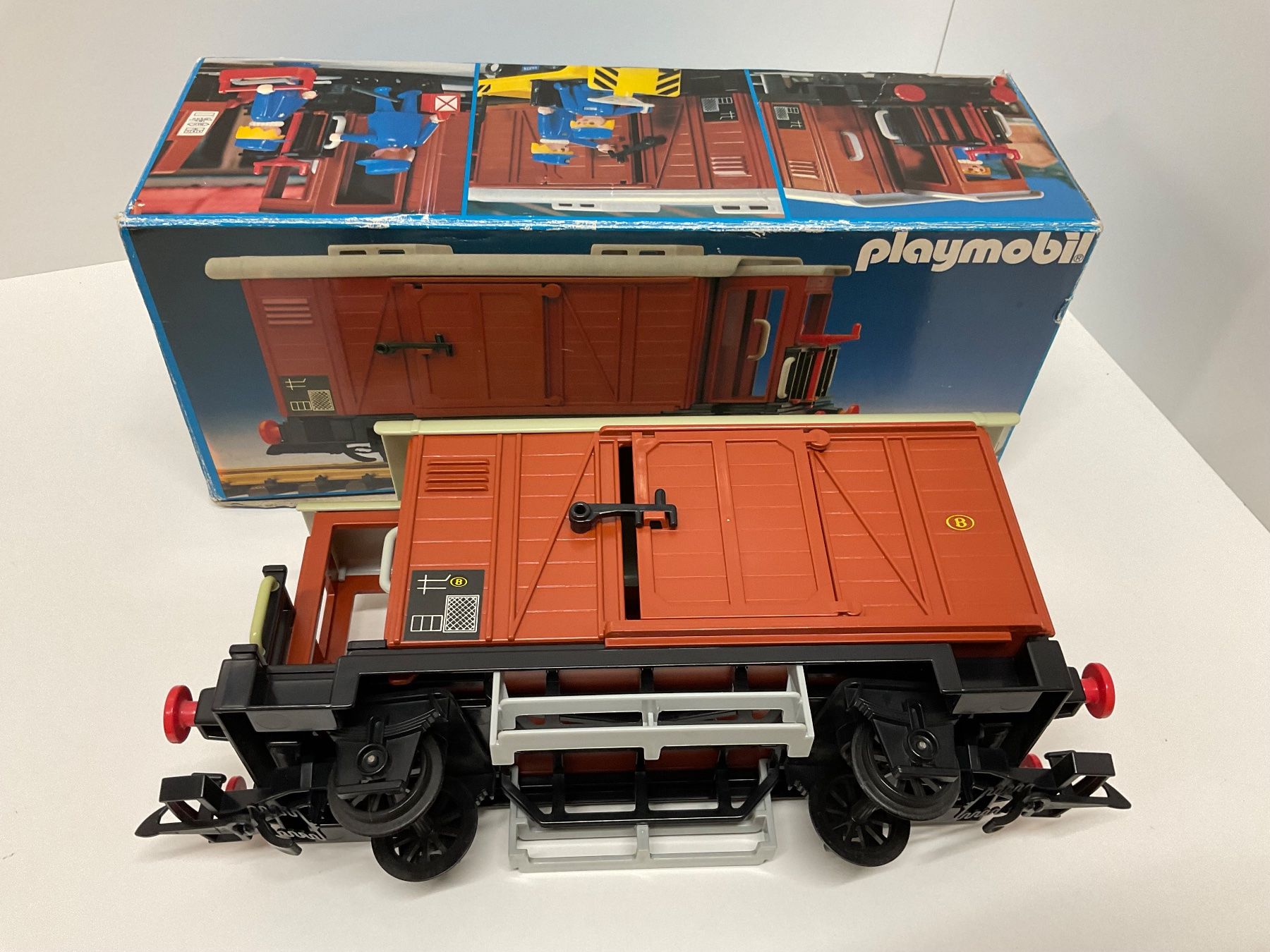 Playmobil Giocattoli: Playmobil 4111 Güterwagen, Bespielt mit Verpackung – Usato da Chur venduto da Chur75 5