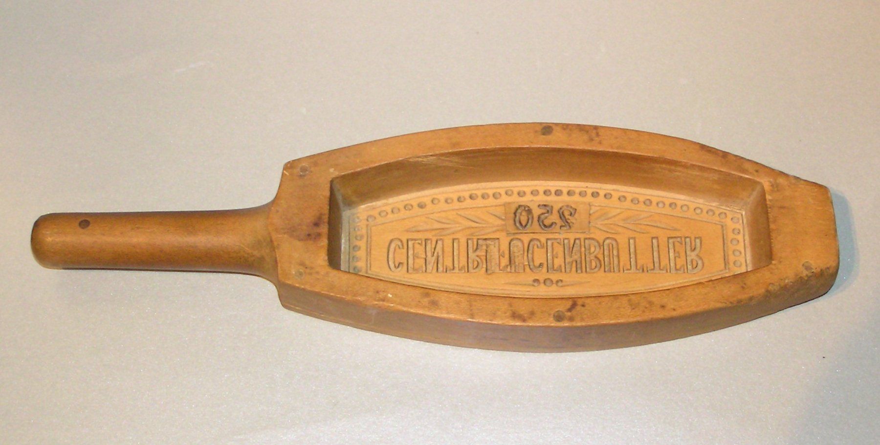 Elettrodomestici da cucina: ALTES BUTTERMODEL 250 G – Usato da Grenchen venduto da Antique-hunter