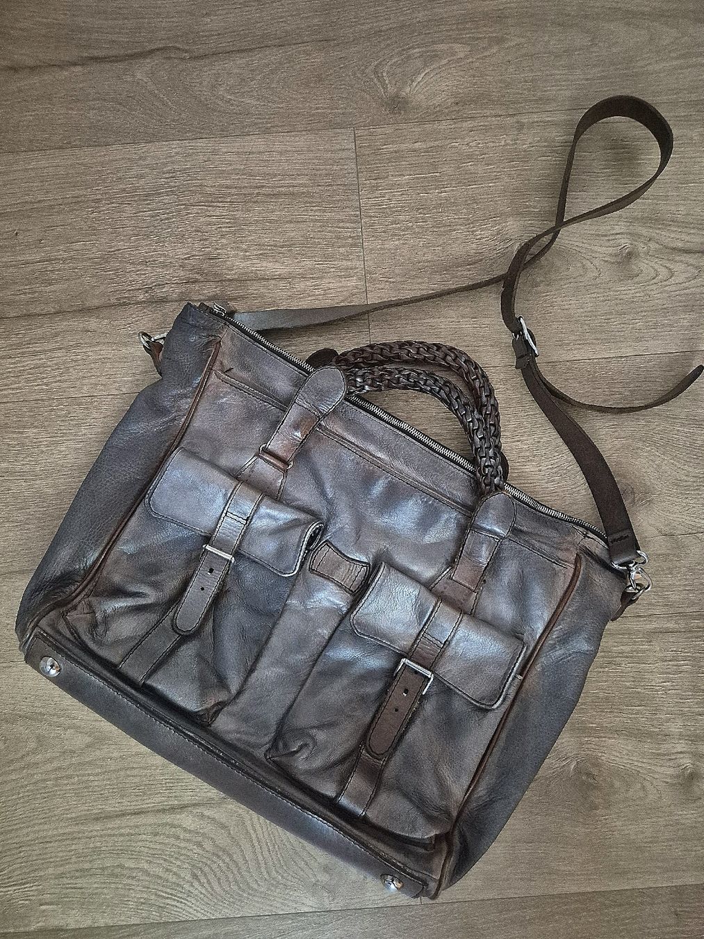 Taschen für Damen: Ledertasche Numero 10 Usedlook – Gebraucht aus Rüti ZH von jjjjjjj