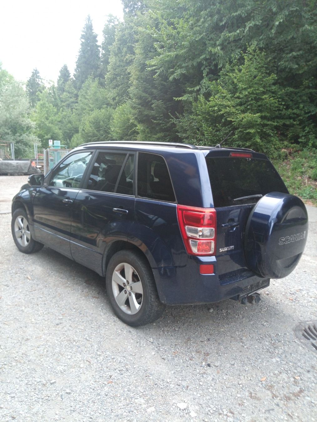 Suzuki Autos: Suzuki,Grand Vitara 1.9 – Défectueux à Altendorf par Klaus.123 7