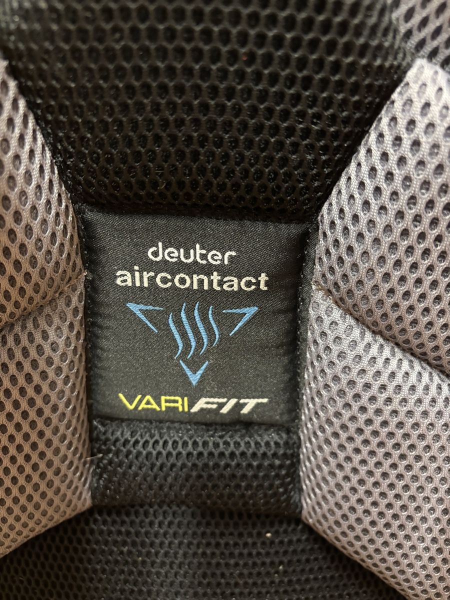Deuter Marsupi portabebè: Deuter Kindertrage Aircontact Varifit – Usato da Büren an der Aare venduto da Nikito2001 4