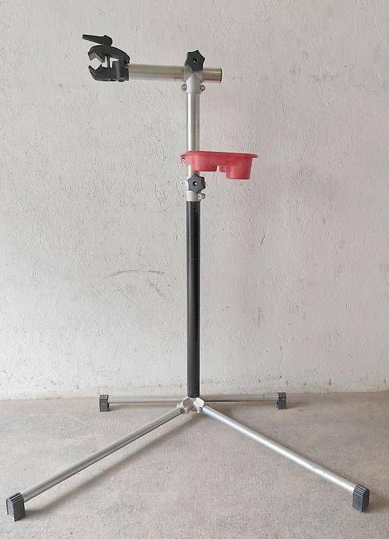 Cavalletti per biciclette: Velo Reparaturständer – Usato da Engelberg venduto da Best_price_78