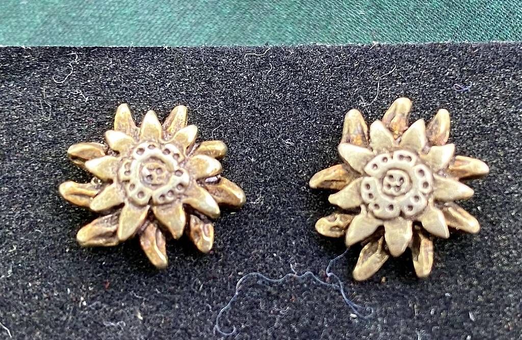 Boucles d'oreille: Ohrstecker Edelweiss Silber – D'occasion à Basel par 12Glory