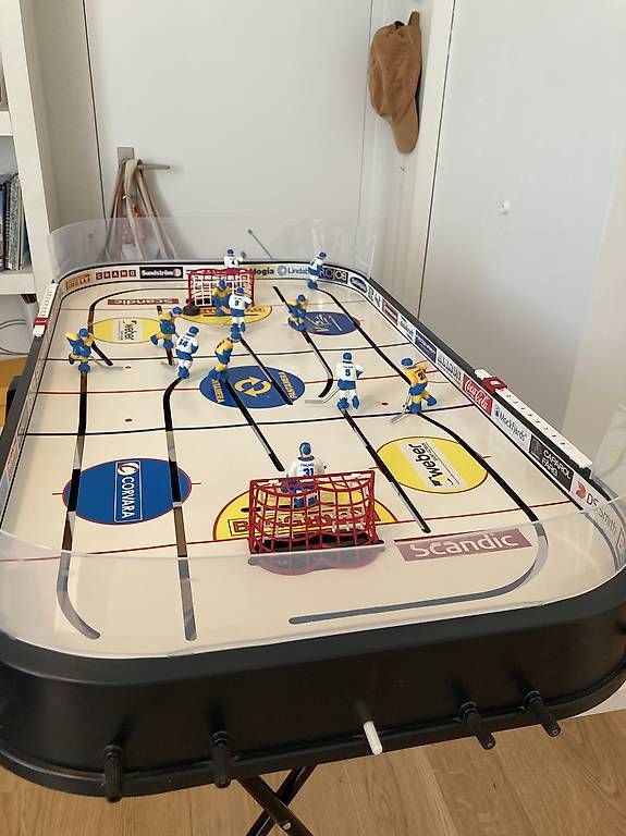 Stiga Jeux: Stiga Eishockey mit Ständer – D'occasion à Urdorf par Rose.14 1