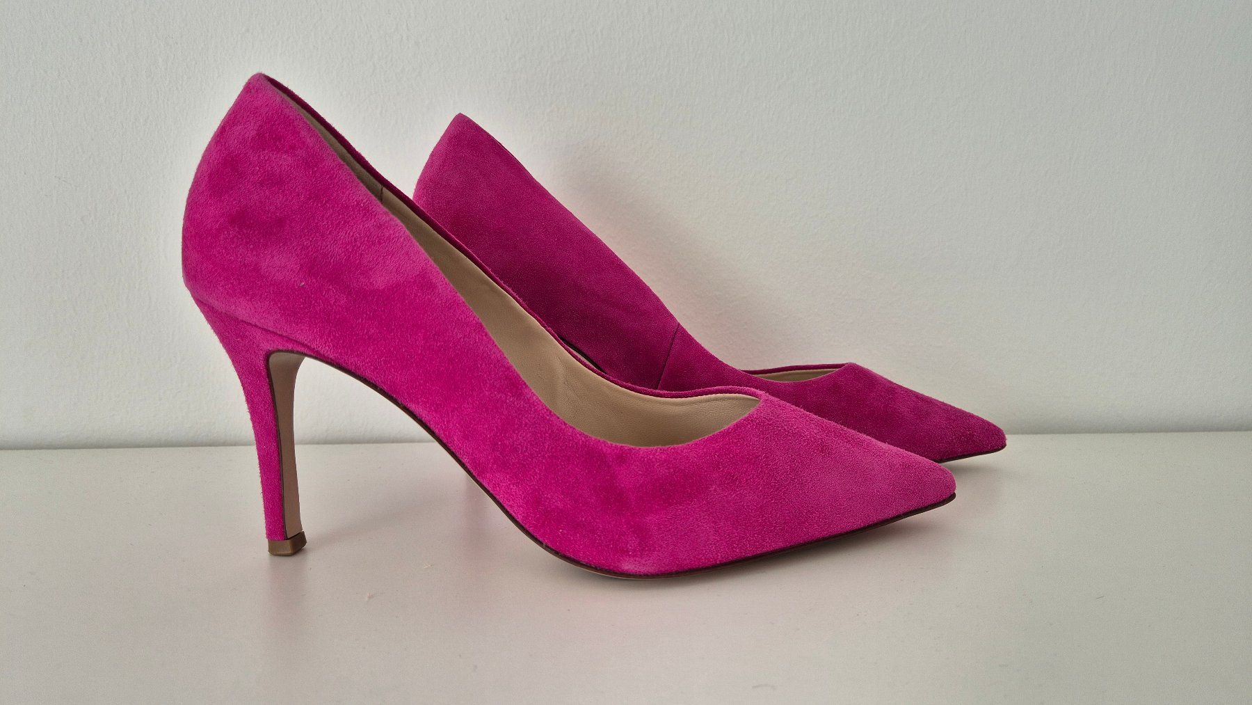 Högl Damenschuhe: HÖGL Wildleder-Pumps, pink, Gr. 37.5 – Neu (gemäss Beschreibung) aus Münchenstein von Trinity 2