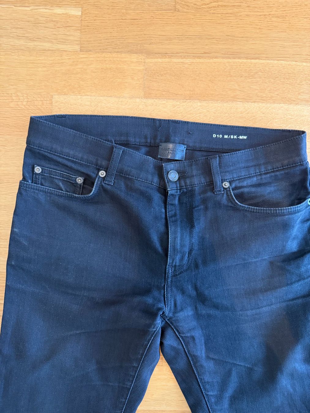 Jeans: Saint Laurent Jeans – Usato da Basel venduto da El_Haraldo 1