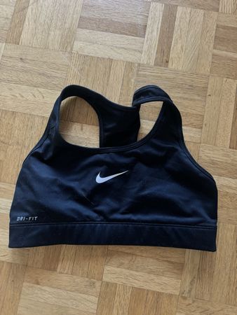 Nike Sport BH black