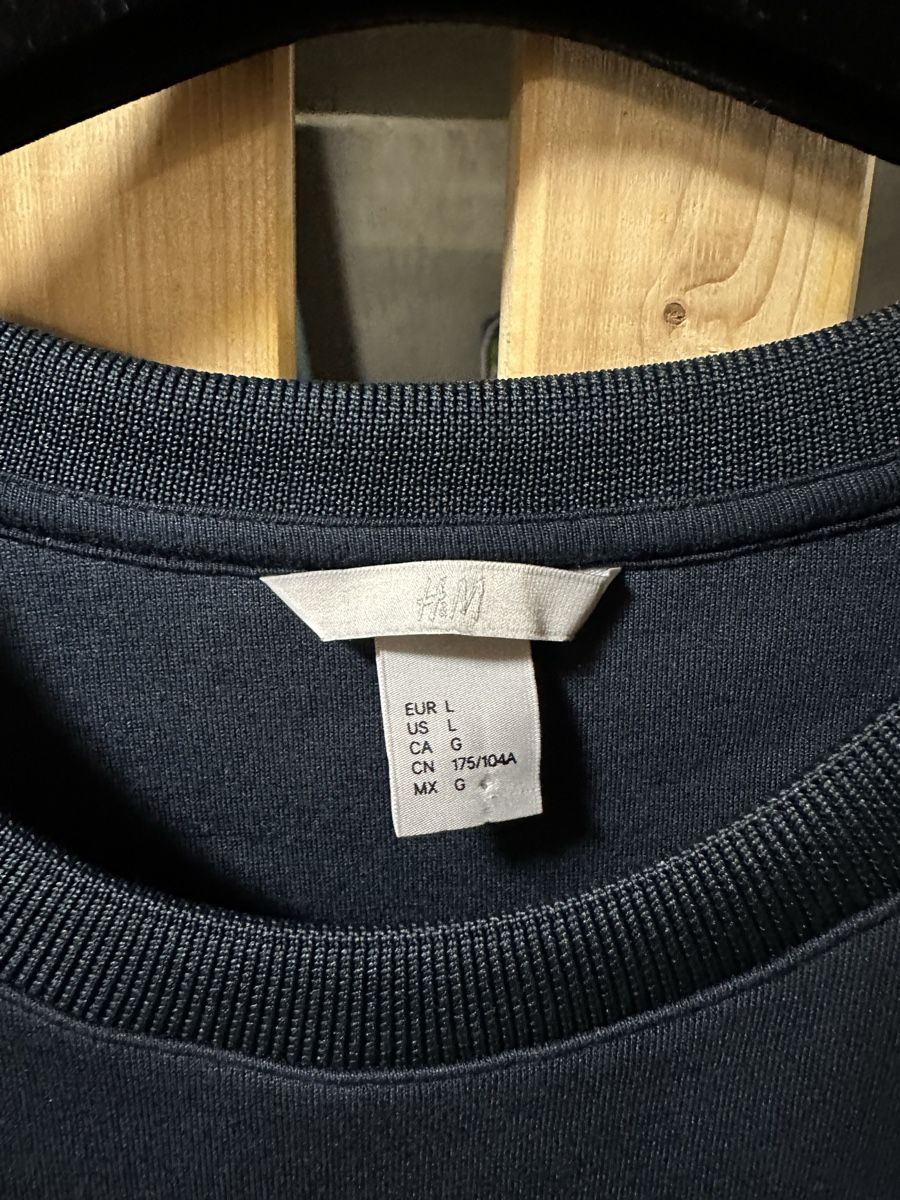 H&M Maglioni & Felpe: Pullover mit Perlenverzierung, Gr.L – Usato da Uster venduto da staernli4 1