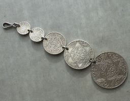 Kette Marokkaner Silbermünzen ab AH 1299