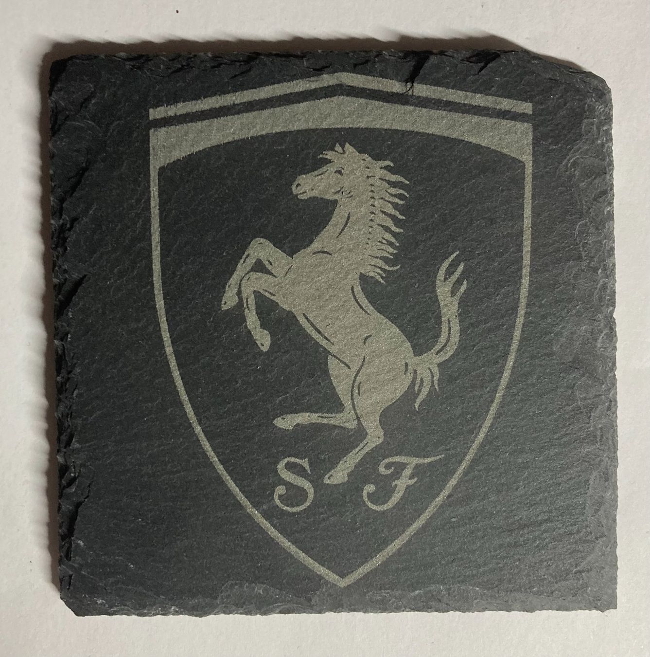 Sottobicchieri: Untersetzer-Set Ferrari – Nuovo e nell'imballaggio originale da Trimmis venduto da Laserart_FN