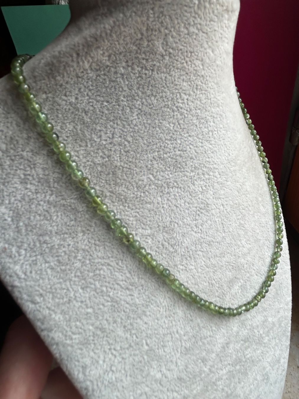 Catenine: Grüne Kette leuchtend hell 48cm – Usato da Laufen venduto da Bellebellezza 1