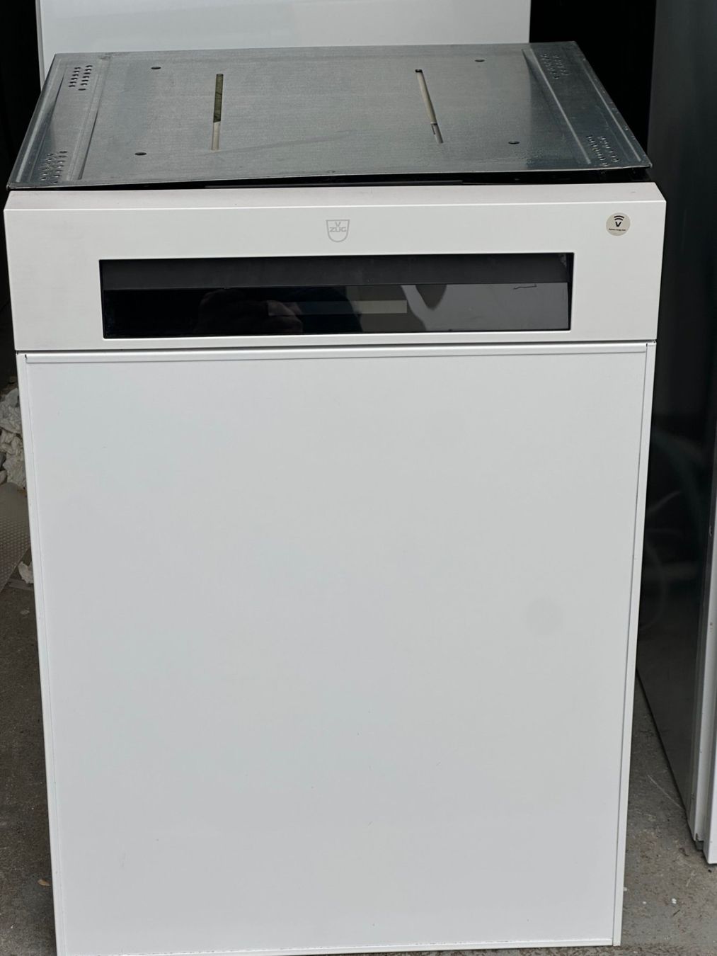V-Zug Machines à laver la vaisselle: V-ZUG Adora V2000 – D'occasion à Glattbrugg par ani1234