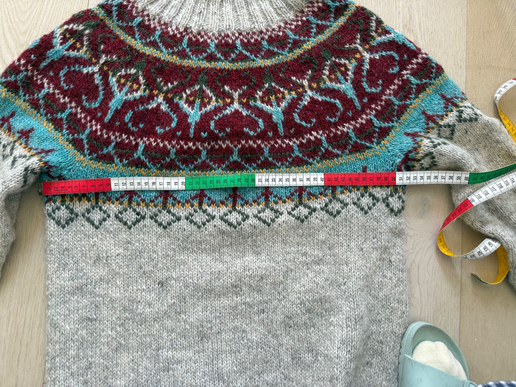 Maglioni & Felpe: Warmer Wollpullover mit Muster, isländische Wolle – Nuovo (secondo la descrizione) da Unterägeri venduto da Lerchemeerenge 6