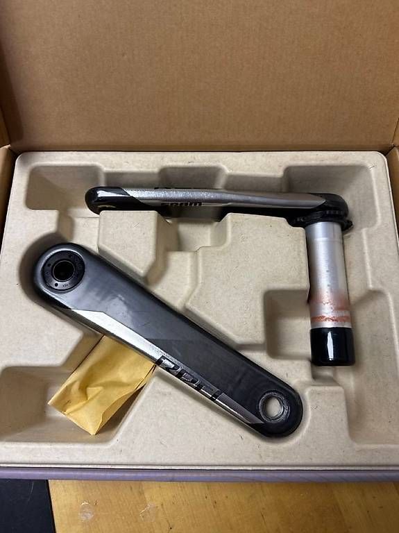 Pezzi di ricambio: SRAM RED Crankset DUB SL 175mm – Usato da Winterthur venduto da umuumu01