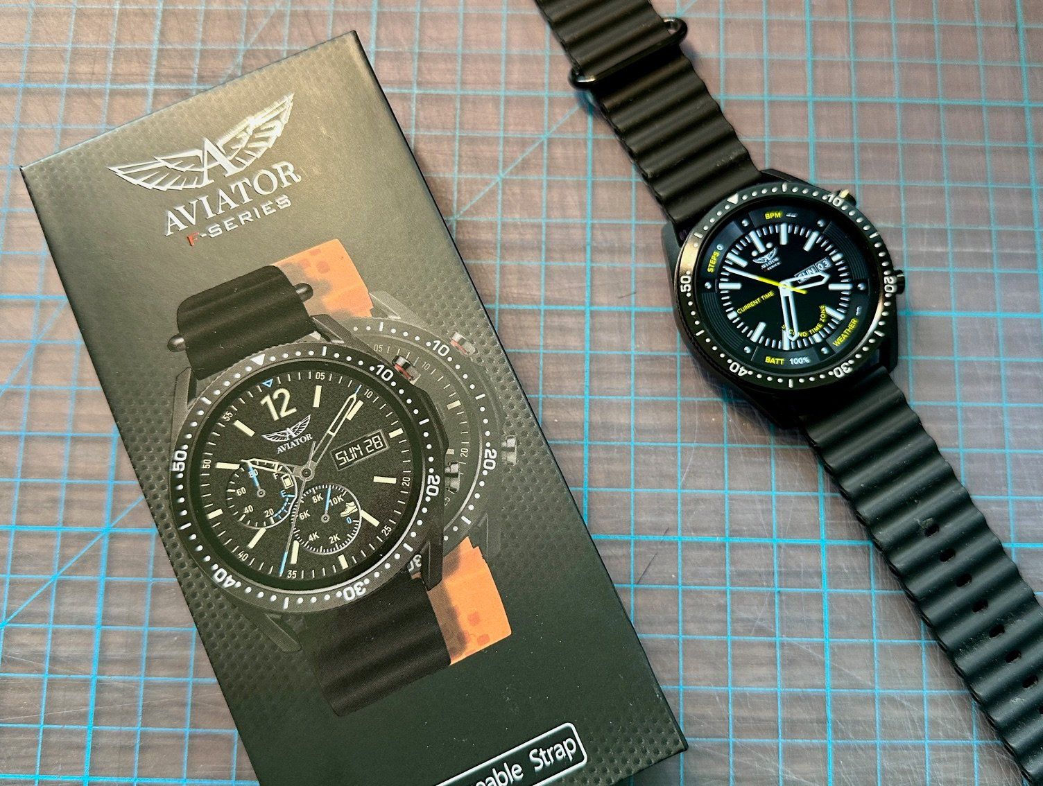 Smartwatch: Smart-Watch Aviator Serie F – Nuovo (secondo la descrizione) da Zürich venduto da Farini 1